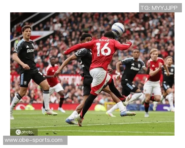 蓄发哥437天未剪发曼联胜利终止下轮誓言终结维拉九连胜