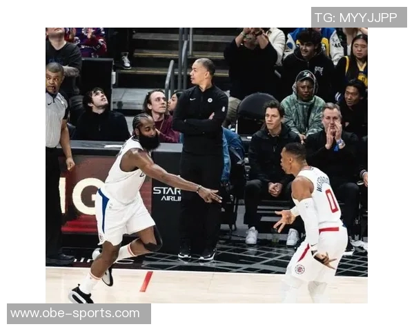 快船两场比赛真实命中率超72创历史第二佳绩并追平21年篮网表现