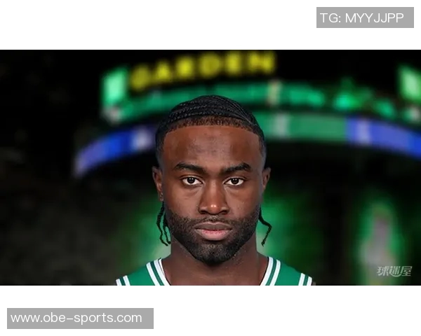 杰伦布朗主动请缨防守小卡背后的勇气与决心解析 杰伦布朗主动请缨防守小卡背后的勇气与决心解析